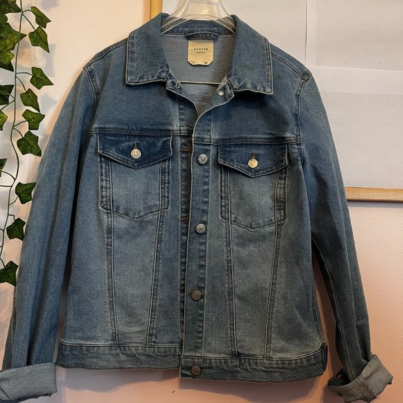 Harper Soft Light Wash Women's Denim Jacket - Picture 6 of 8